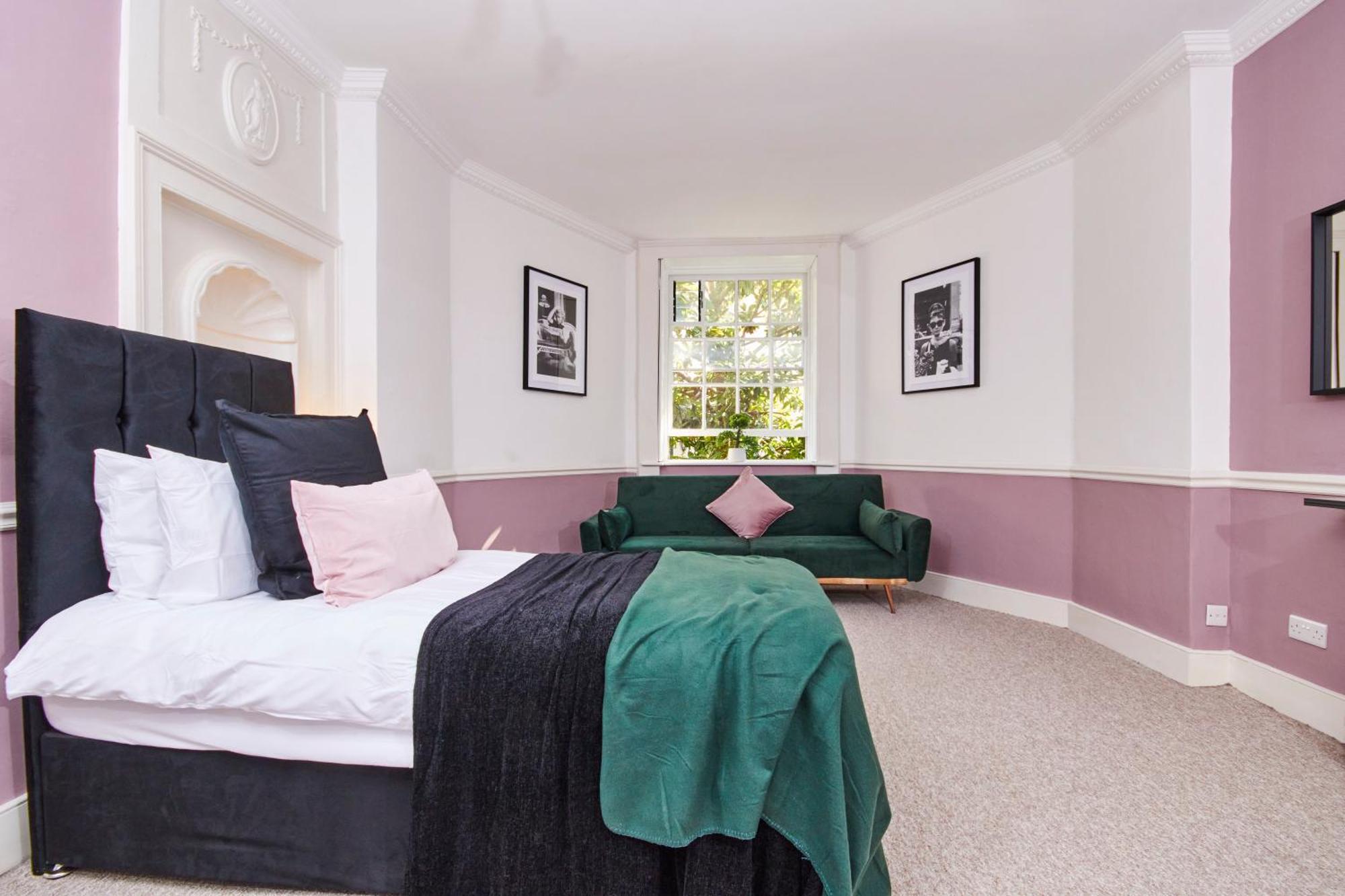 Beautiful 2Bedroom 4 Actual Beds House With Wifi By Purestay Bath Exterior photo